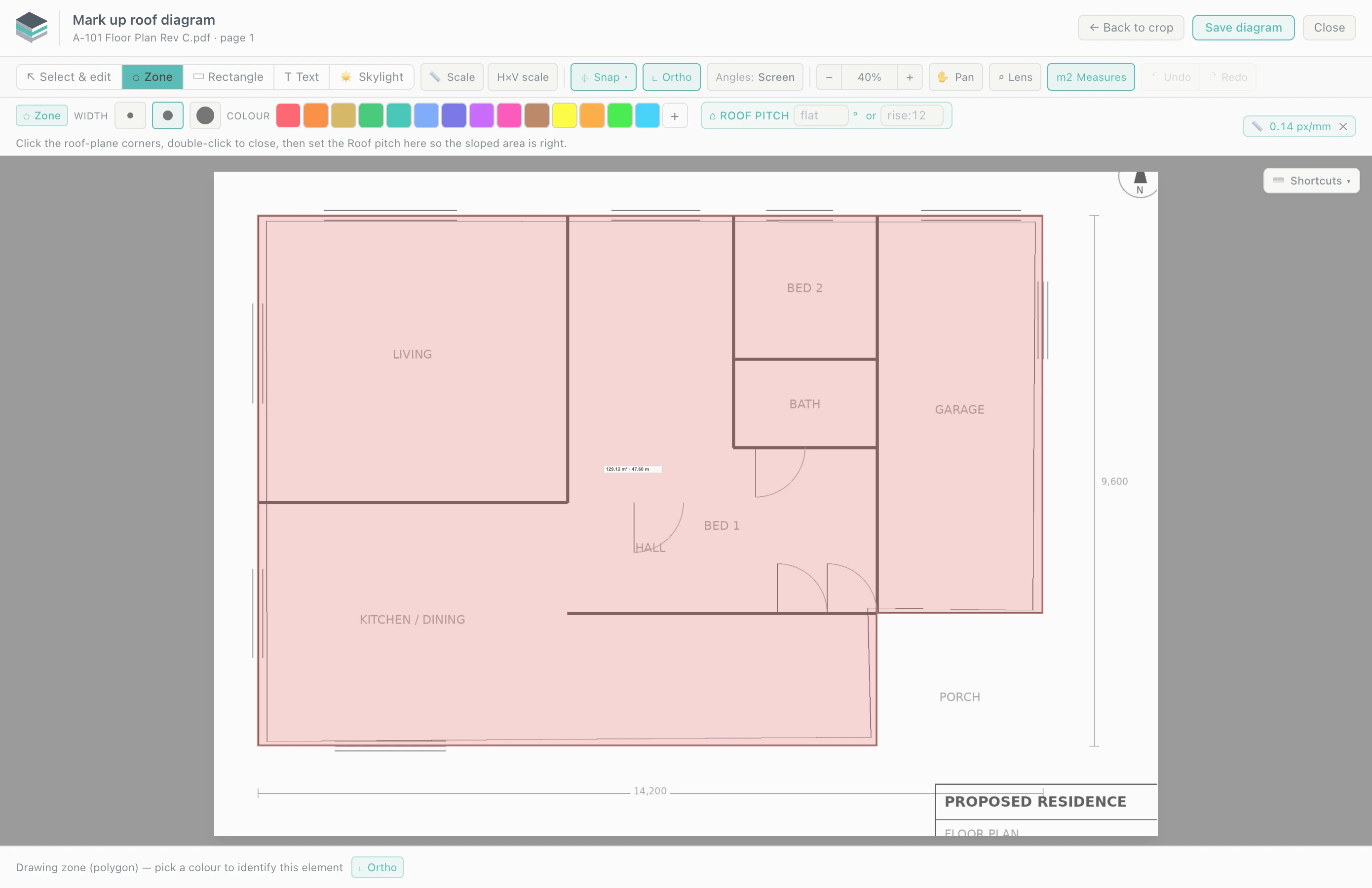 The plan take-off canvas: a traced roof zone, the drawing toolbar, and the contextual options row with the colour palette.